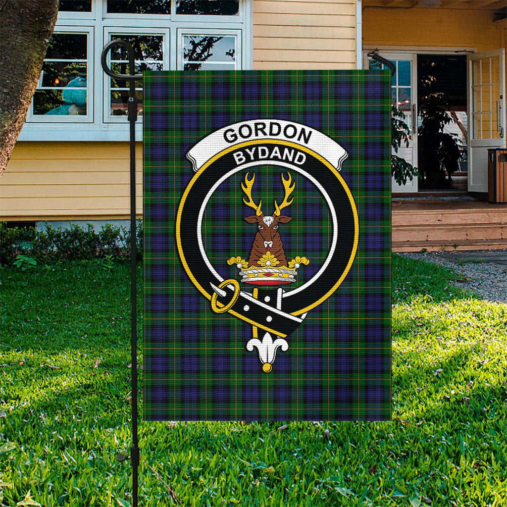 Gordon Tartan Flag with Family Crest - Tartan Vibes Clothing