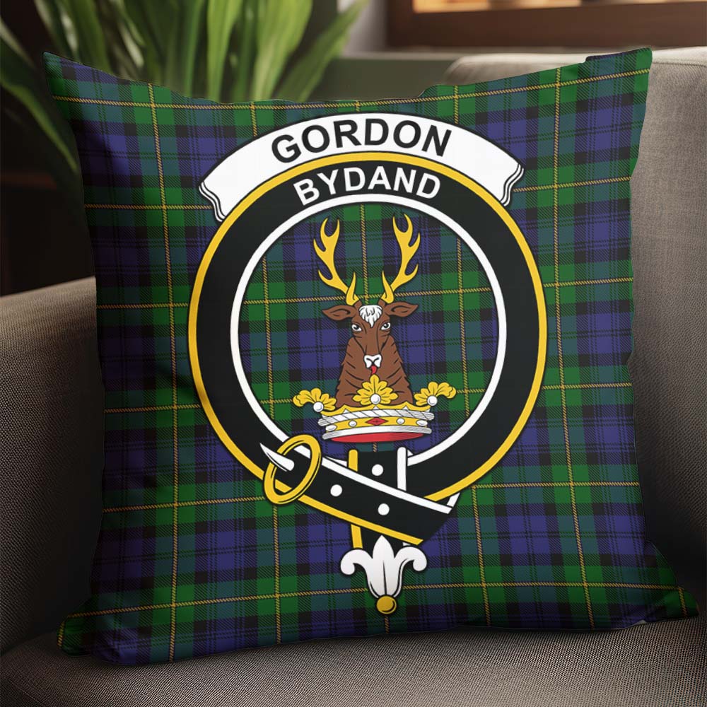 Gordon Tartan Pillow Cover with Family Crest – Tartan Vibes Clothing