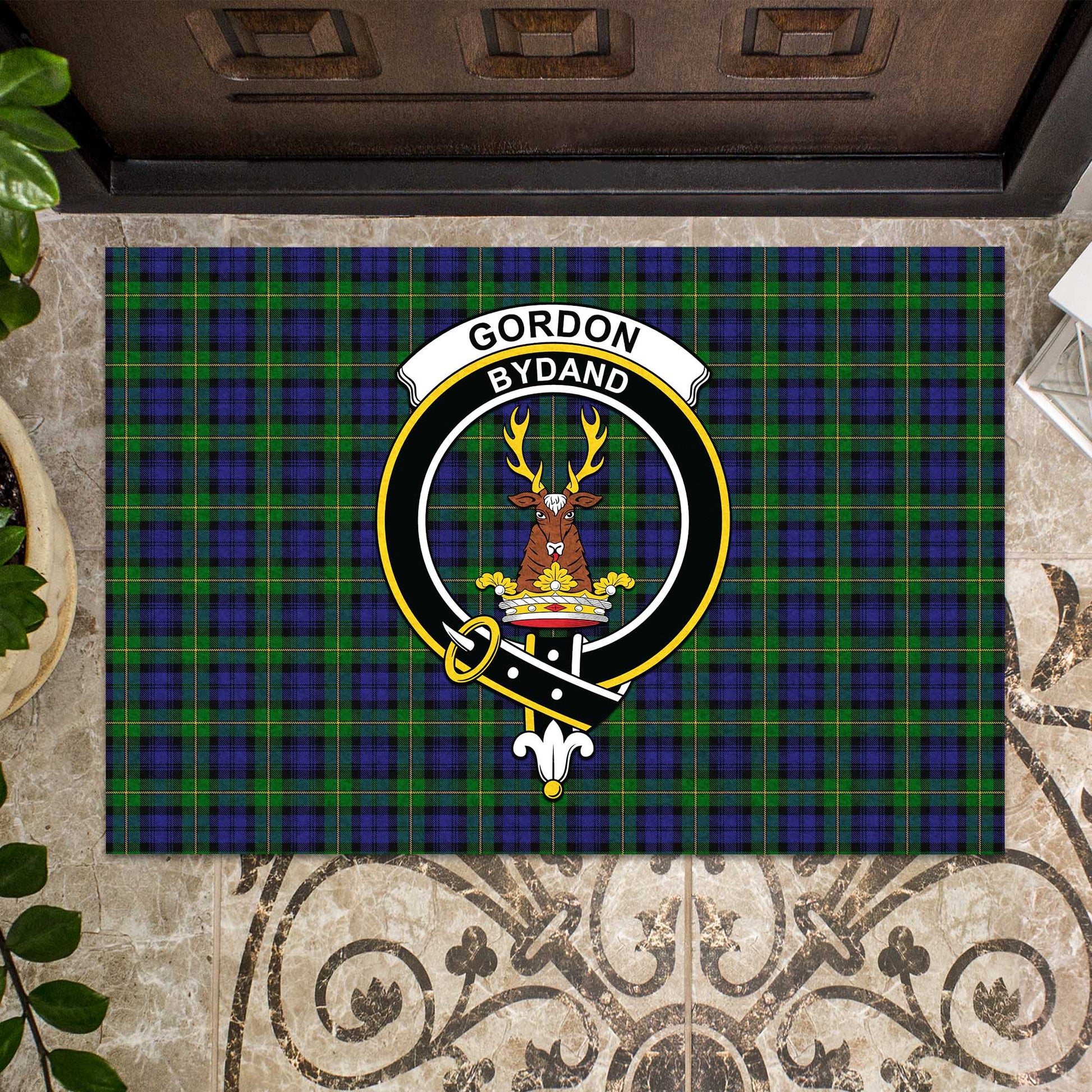 Gordon Tartan Door Mat with Family Crest - Tartanvibesclothing