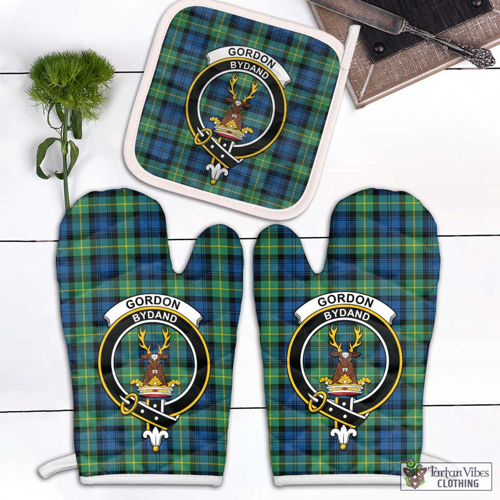 Gordon Ancient Tartan Combo Oven Mitt & Pot-Holder with Family Crest Combo 1 Oven Mitt & 1 Pot-Holder White - Tartan Vibes Clothing