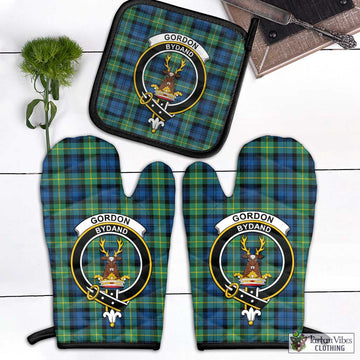 Gordon Ancient Tartan Combo Oven Mitt & Pot-Holder with Family Crest