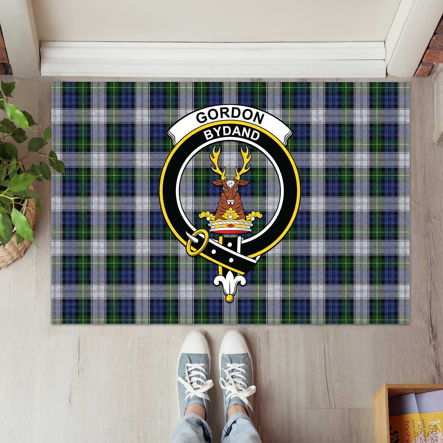 Gordon Dress Tartan Door Mat with Family Crest - Tartanvibesclothing