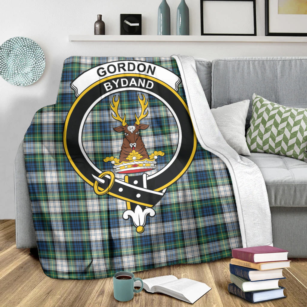 gordon-dress-ancient-tartab-blanket-with-family-crest