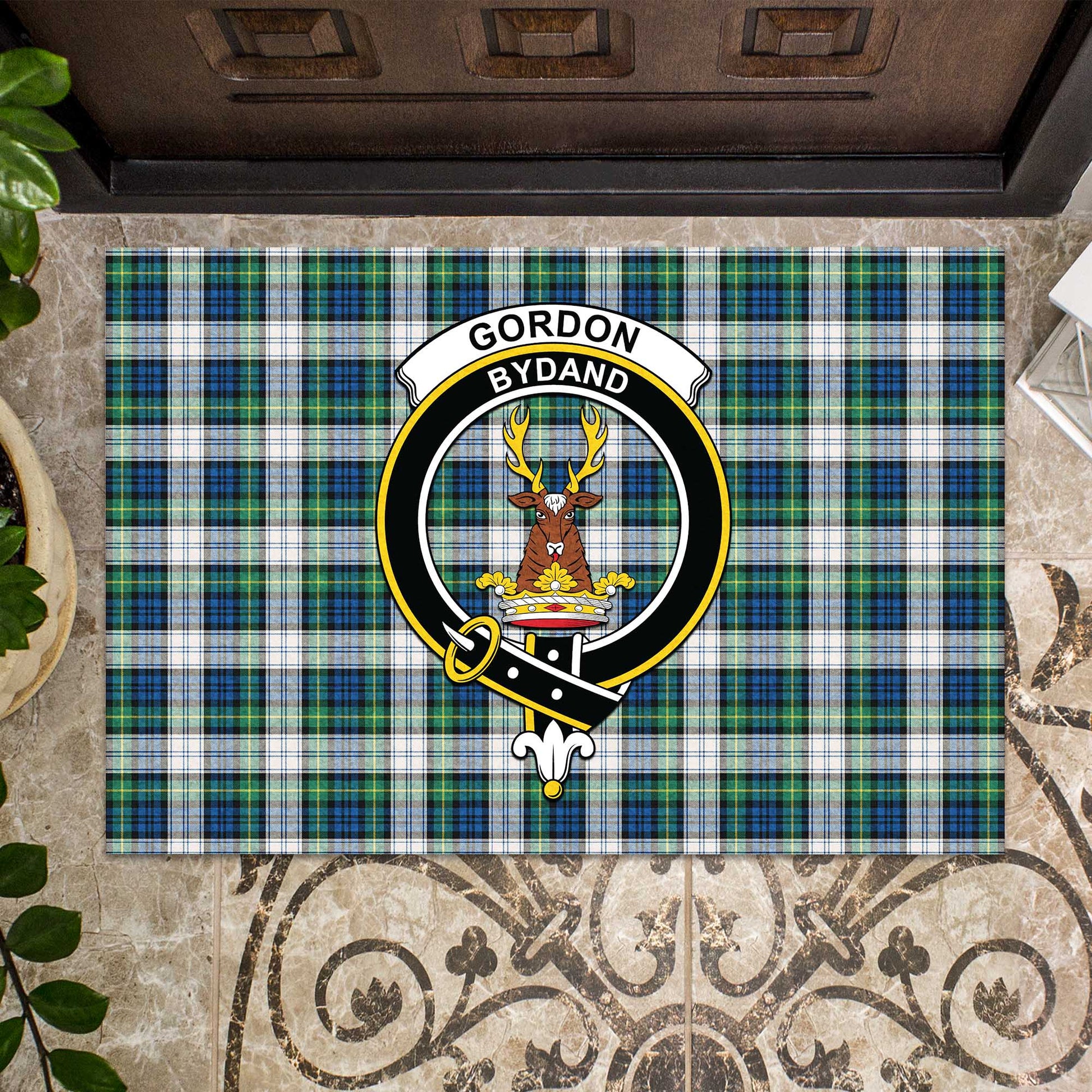 Gordon Dress Ancient Tartan Door Mat with Family Crest - Tartanvibesclothing