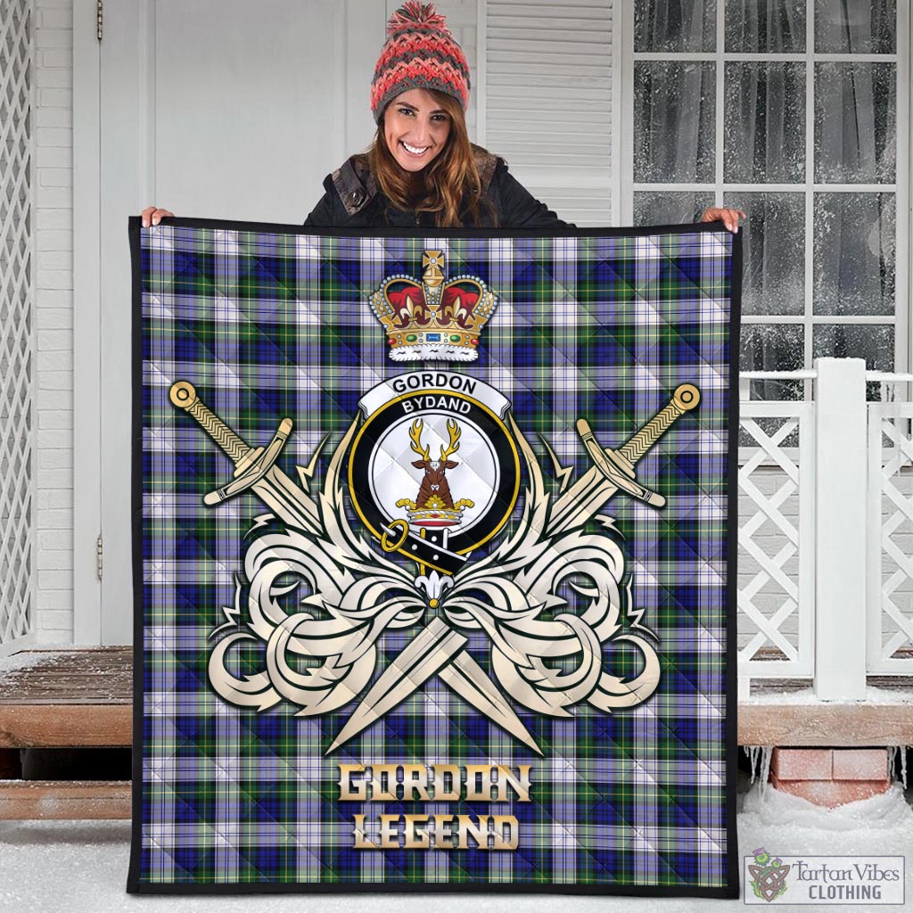 Tartan Vibes Clothing Gordon Dress Modern Tartan Quilt with Clan Crest and the Golden Sword of Courageous Legacy