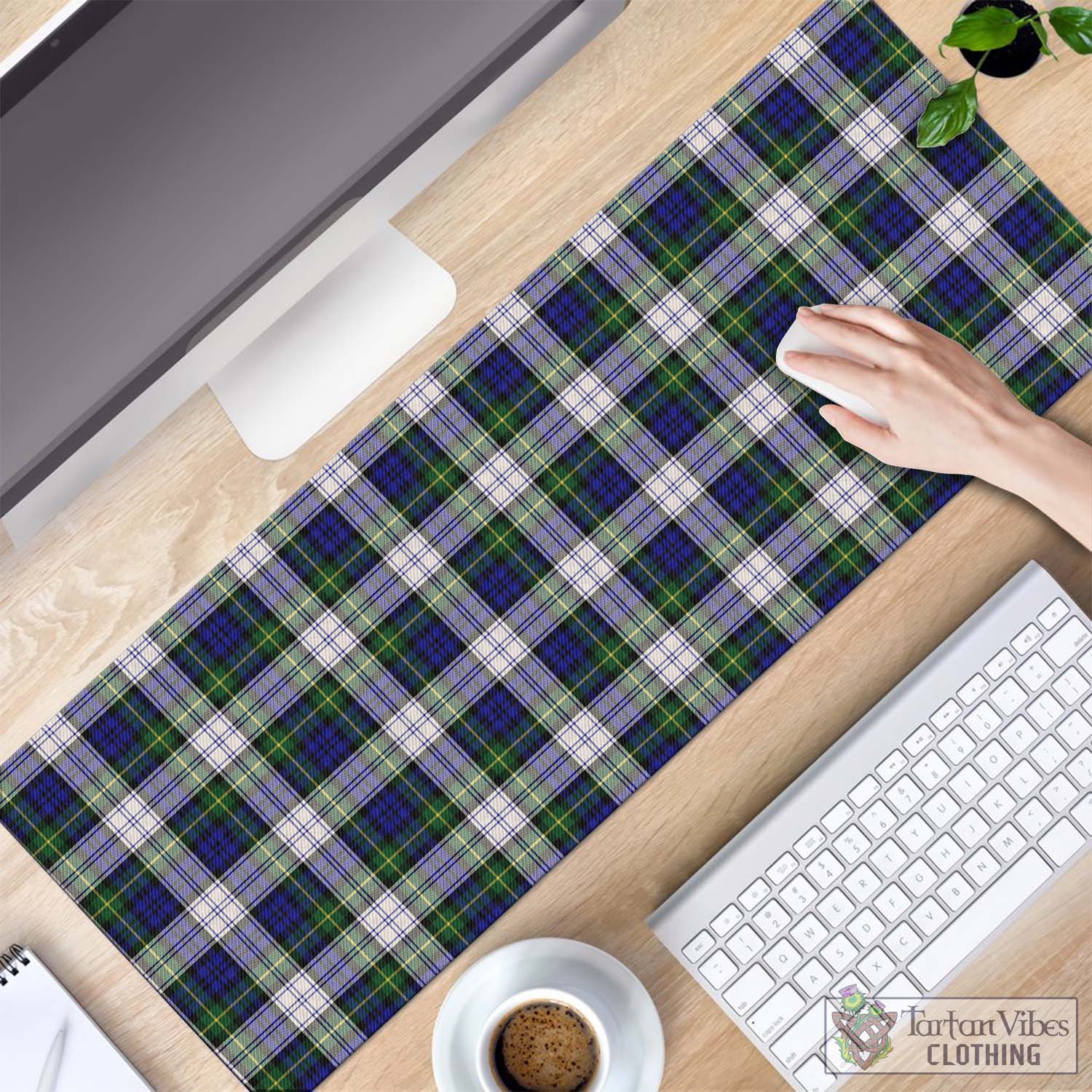 Tartan Vibes Clothing Gordon Dress Modern Tartan Mouse Pad