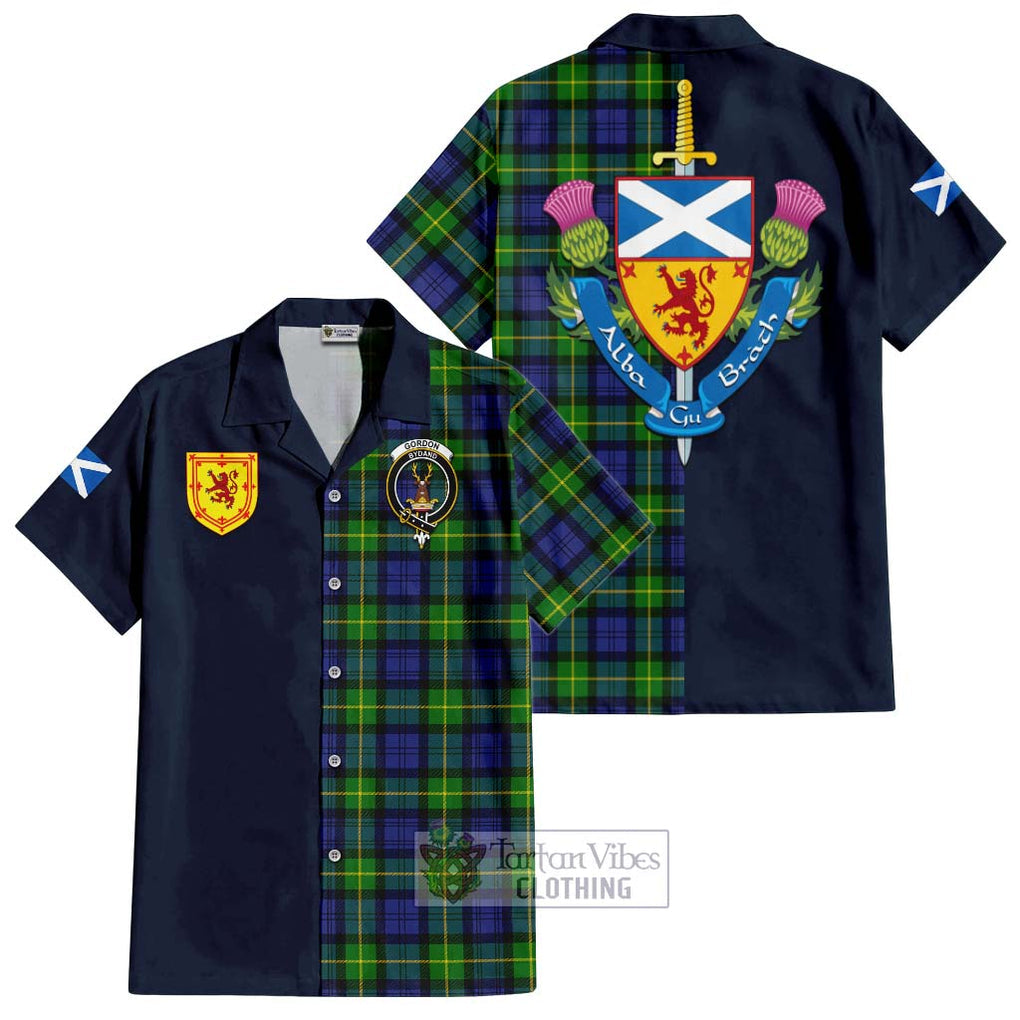 Tartan Vibes Clothing Gordon Modern Tartan Short Sleeve Button Shirt with Scottish Lion Royal Arm Half Style