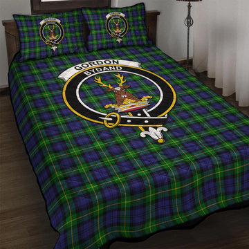 Gordon Modern Tartan Quilt Bed Set with Family Crest