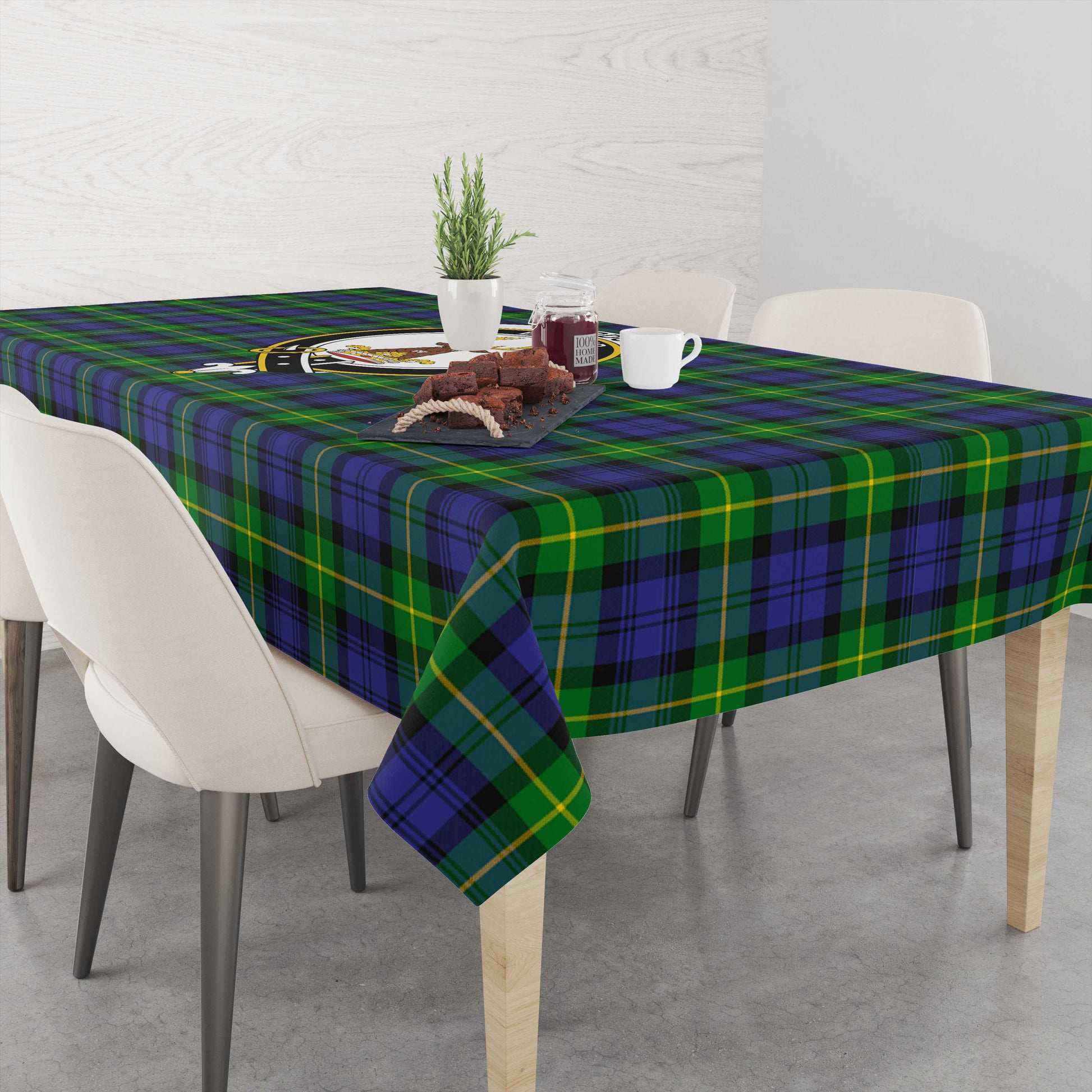 gordon-modern-tatan-tablecloth-with-family-crest