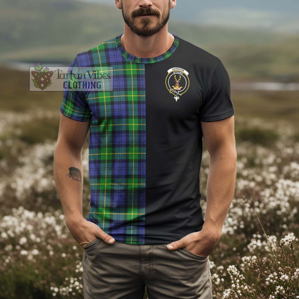 Gordon Modern Tartan T-Shirt with Family Crest and Half Of Me Style - Tartanvibesclothing Shop