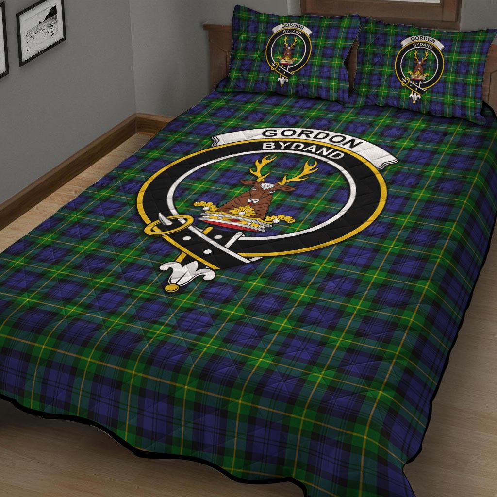 Gordon Modern Tartan Quilt Bed Set with Family Crest - Tartan Vibes Clothing