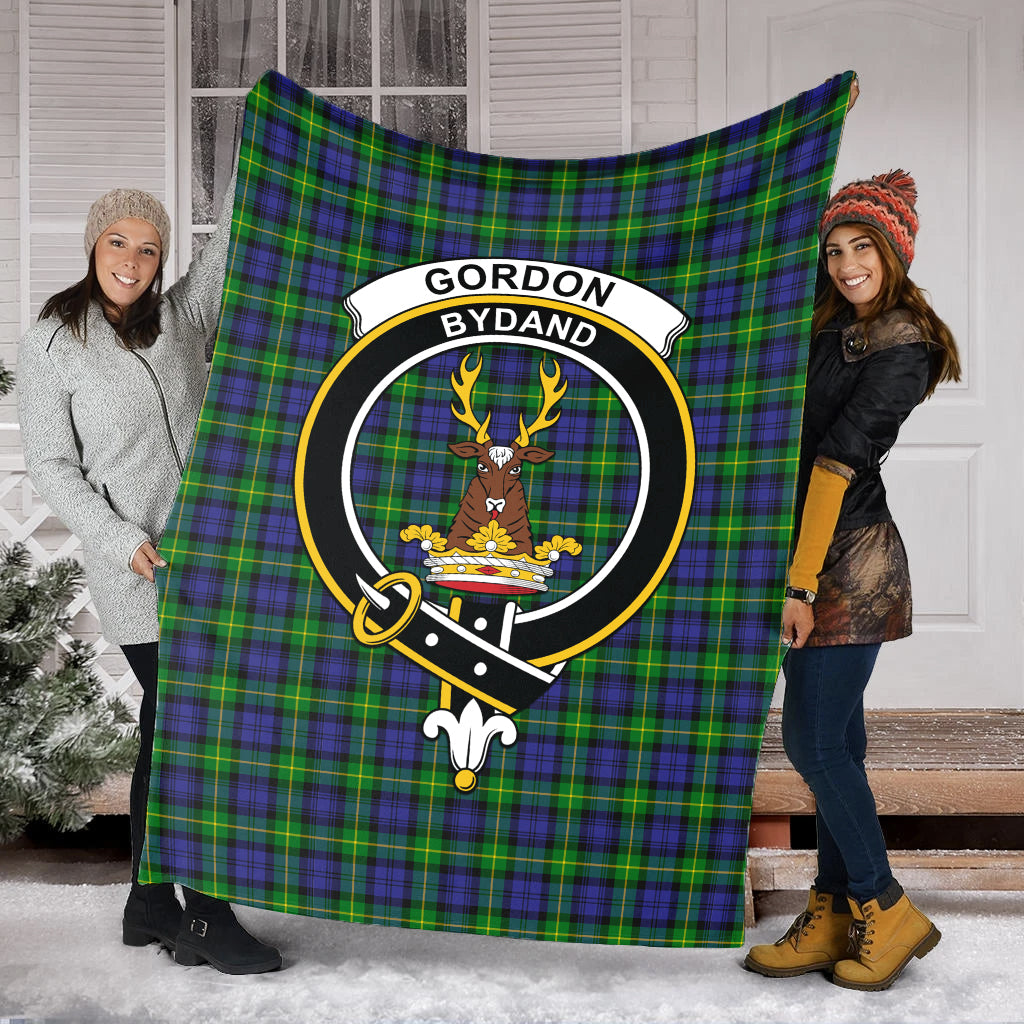 gordon-modern-tartab-blanket-with-family-crest