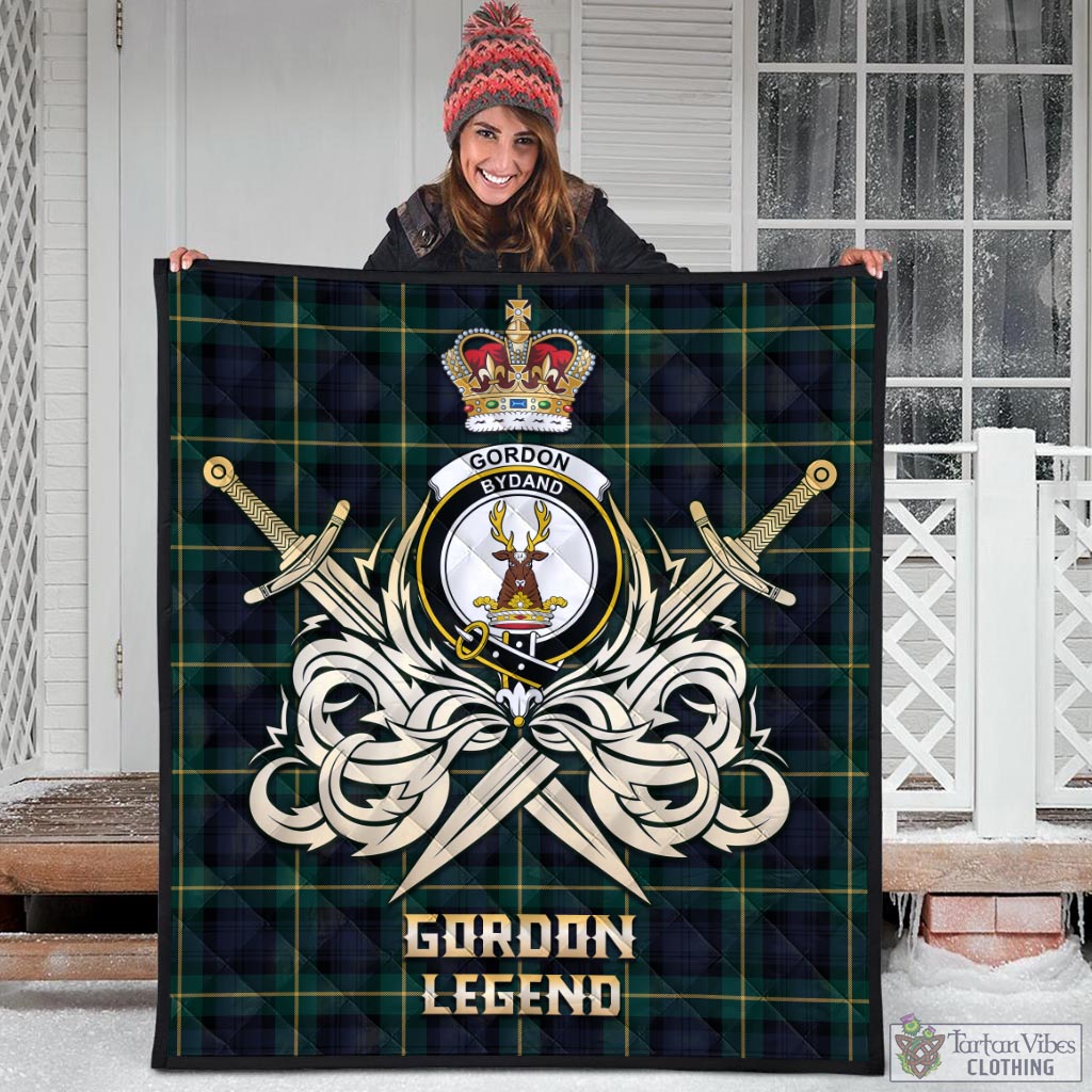 Tartan Vibes Clothing Gordon Old Tartan Quilt with Clan Crest and the Golden Sword of Courageous Legacy