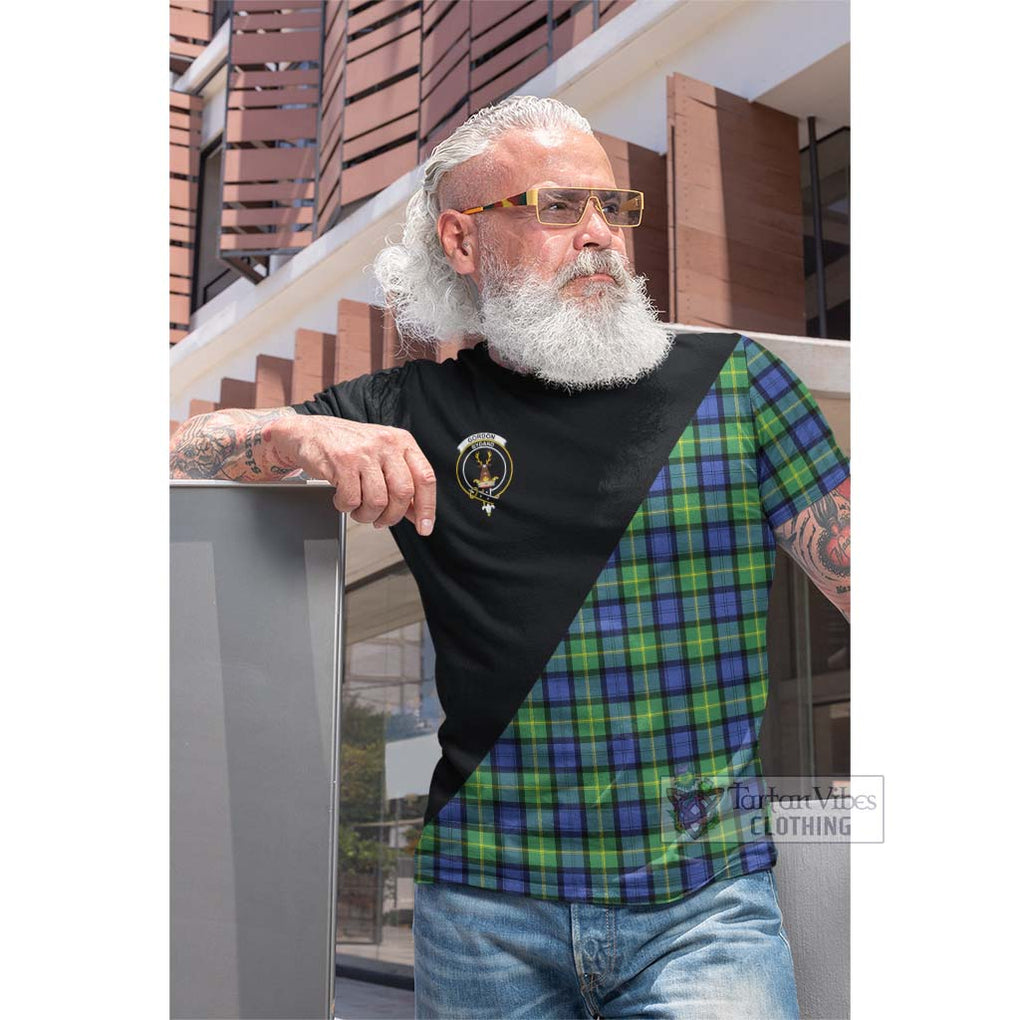 Tartan Vibes Clothing Gordon Old Ancient Tartan Cotton T-shirt with Family Crest and Military Logo Style