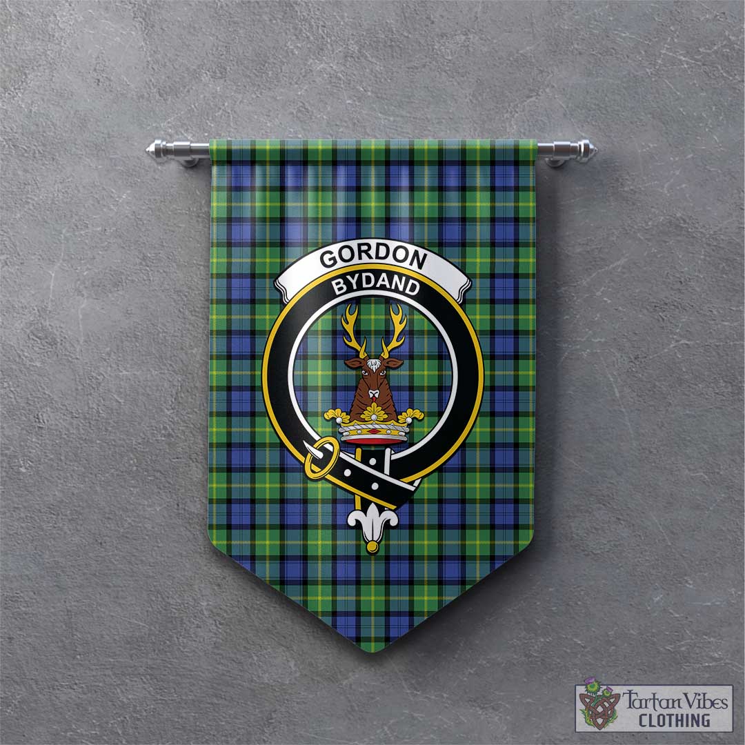 Tartan Vibes Clothing Gordon Old Ancient Tartan Gonfalon, Tartan Banner with Family Crest