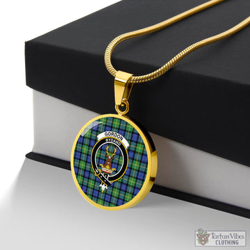 Gordon Old Ancient Tartan Circle Necklace with Family Crest