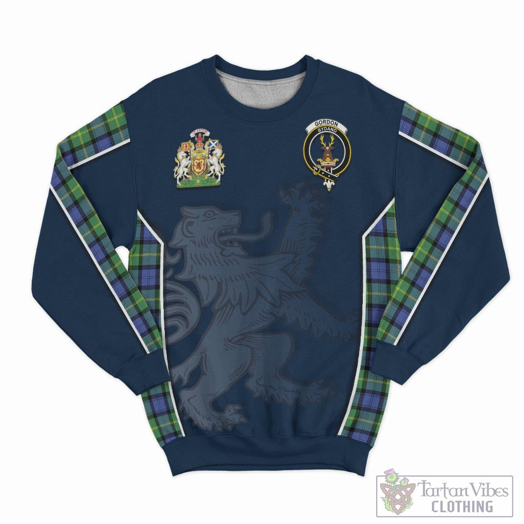 Tartan Vibes Clothing Gordon Old Ancient Tartan Sweater with Family Crest and Lion Rampant Vibes Sport Style