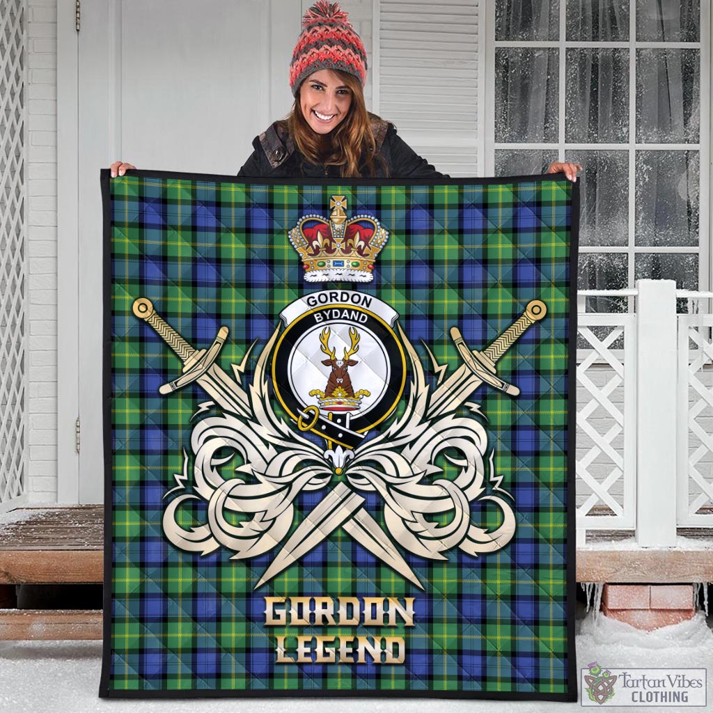 Tartan Vibes Clothing Gordon Old Ancient Tartan Quilt with Clan Crest and the Golden Sword of Courageous Legacy