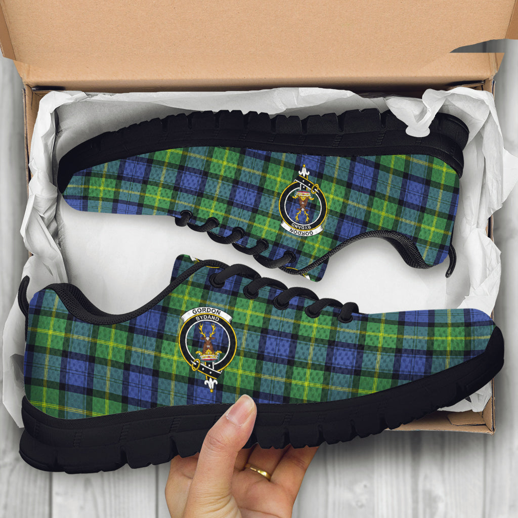 Gordon Old Ancient Tartan Sneakers with Family Crest - Tartan Vibes Clothing