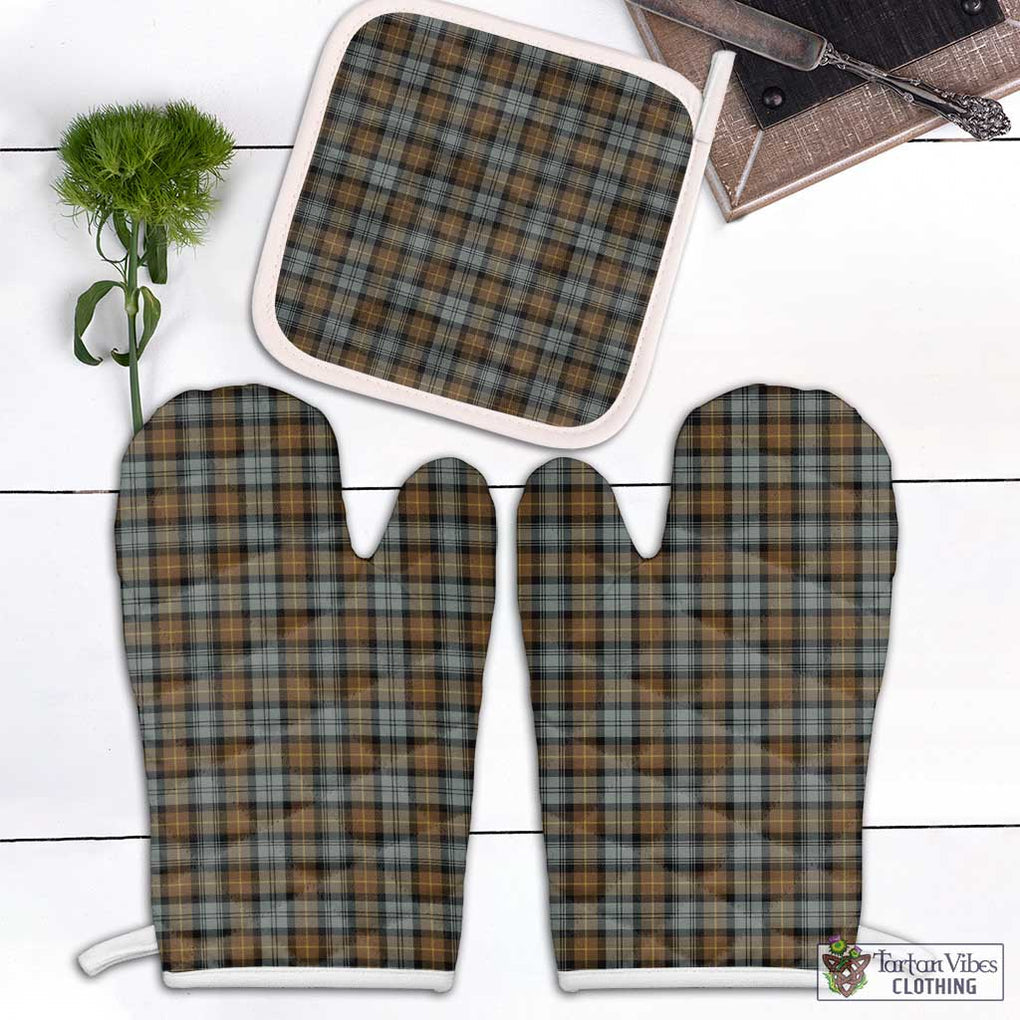 Gordon Weathered Tartan Combo Oven Mitt & Pot-Holder Combo 1 Oven Mitt & 1 Pot-Holder White - Tartan Vibes Clothing