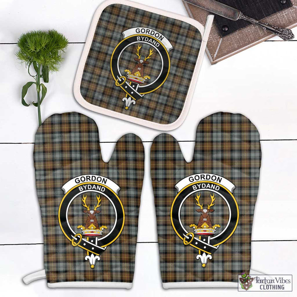 Gordon Weathered Tartan Combo Oven Mitt & Pot-Holder with Family Crest Combo 1 Oven Mitt & 1 Pot-Holder White - Tartan Vibes Clothing