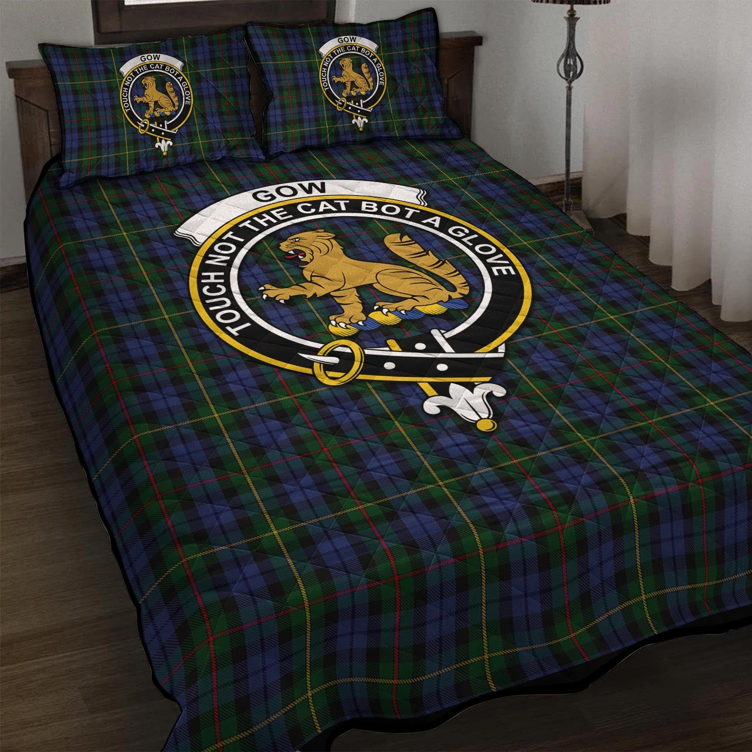 Gow Hunting Tartan Quilt Bed Set with Family Crest - Tartan Vibes Clothing