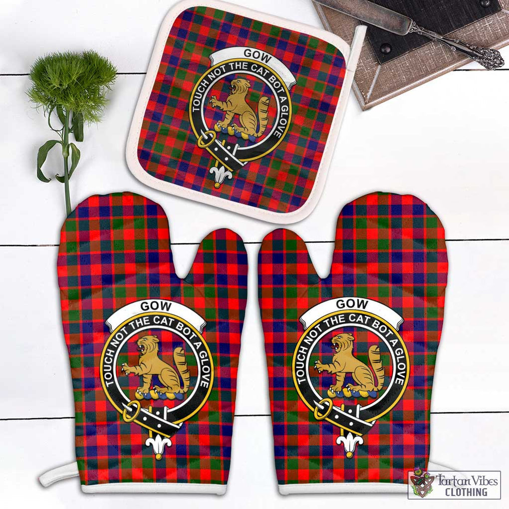 Gow Modern Tartan Combo Oven Mitt & Pot-Holder with Family Crest Combo 1 Oven Mitt & 1 Pot-Holder White - Tartan Vibes Clothing