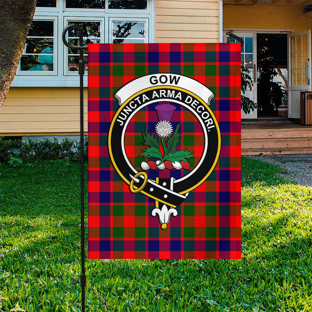 Gow of Skeoch Tartan Flag with Family Crest - Tartan Vibes Clothing