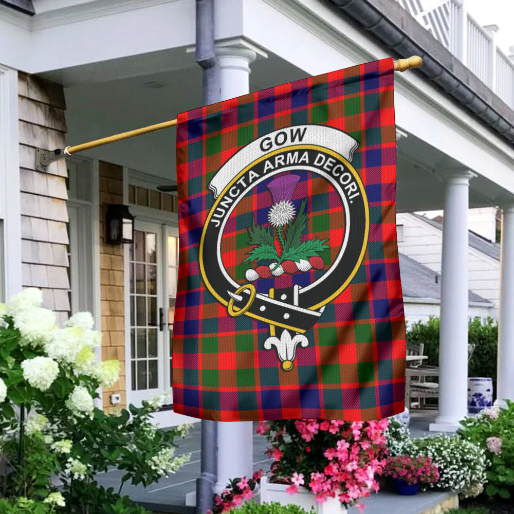 Gow of Skeoch Tartan Flag with Family Crest - Tartan Vibes Clothing