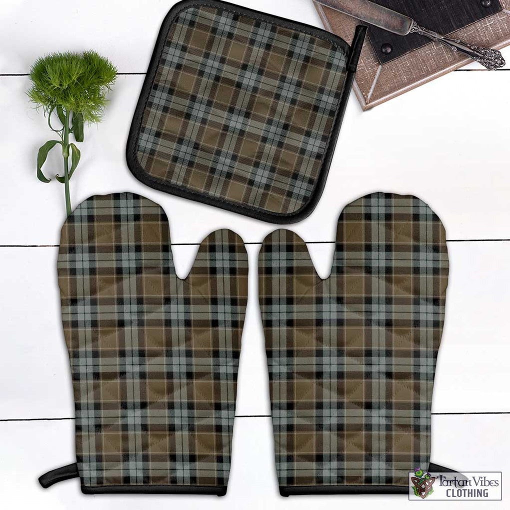 Graham of Menteith Weathered Tartan Combo Oven Mitt & Pot-Holder Combo 1 Oven Mitt & 1 Pot-Holder Black - Tartan Vibes Clothing