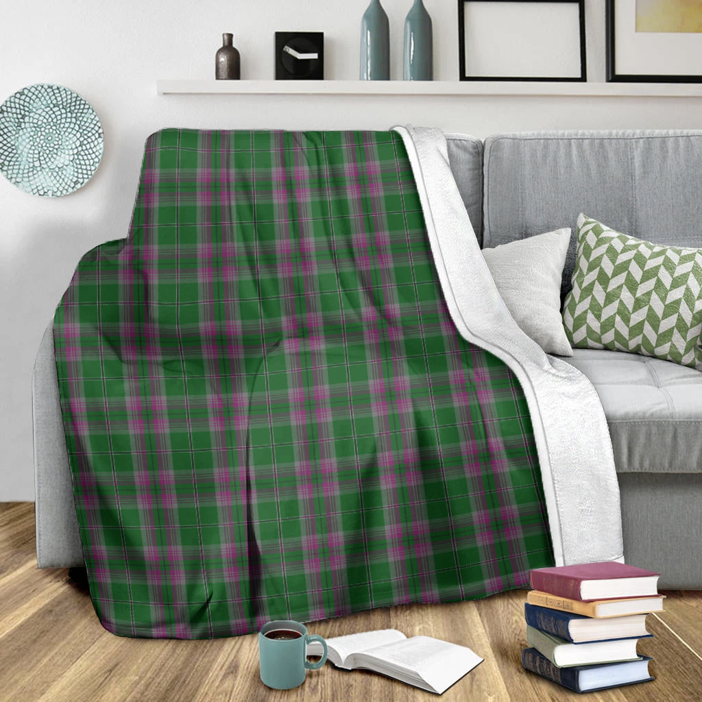 gray-hunting-tartan-blanket