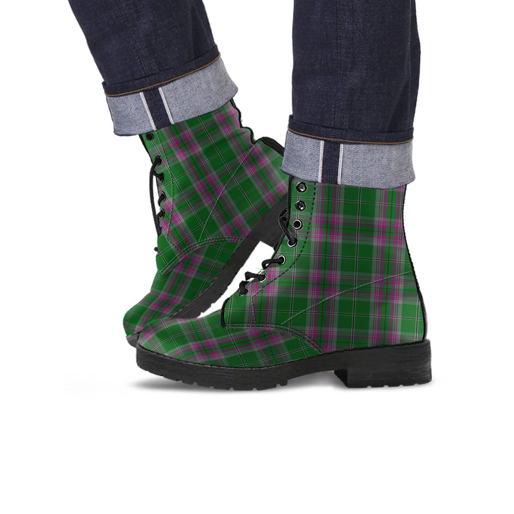 gray-hunting-tartan-leather-boots