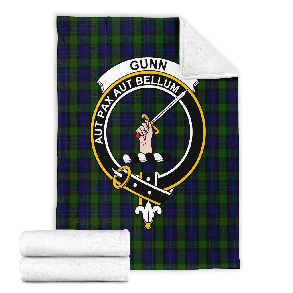 gunn-tartab-blanket-with-family-crest