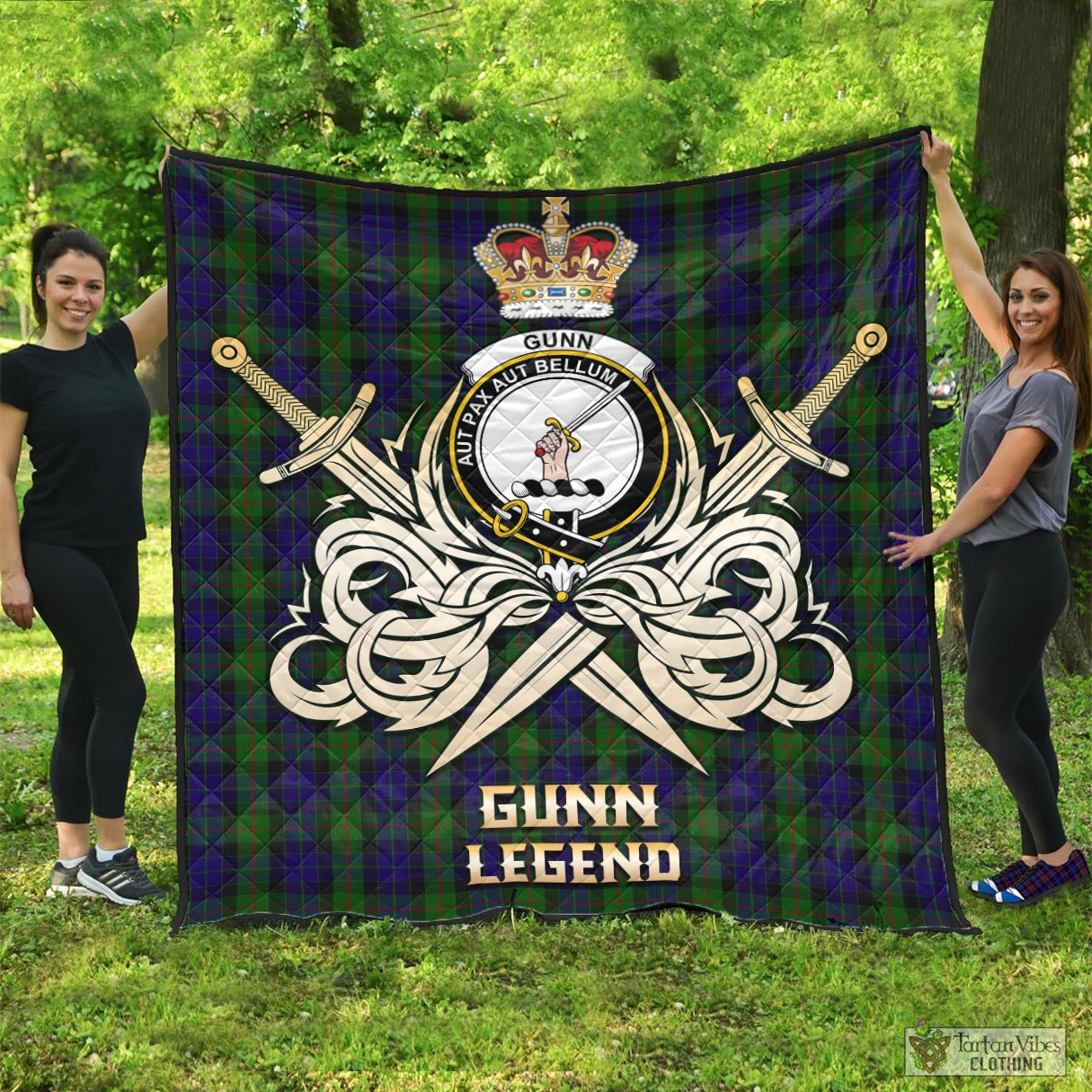 Tartan Vibes Clothing Gunn Tartan Quilt with Clan Crest and the Golden Sword of Courageous Legacy