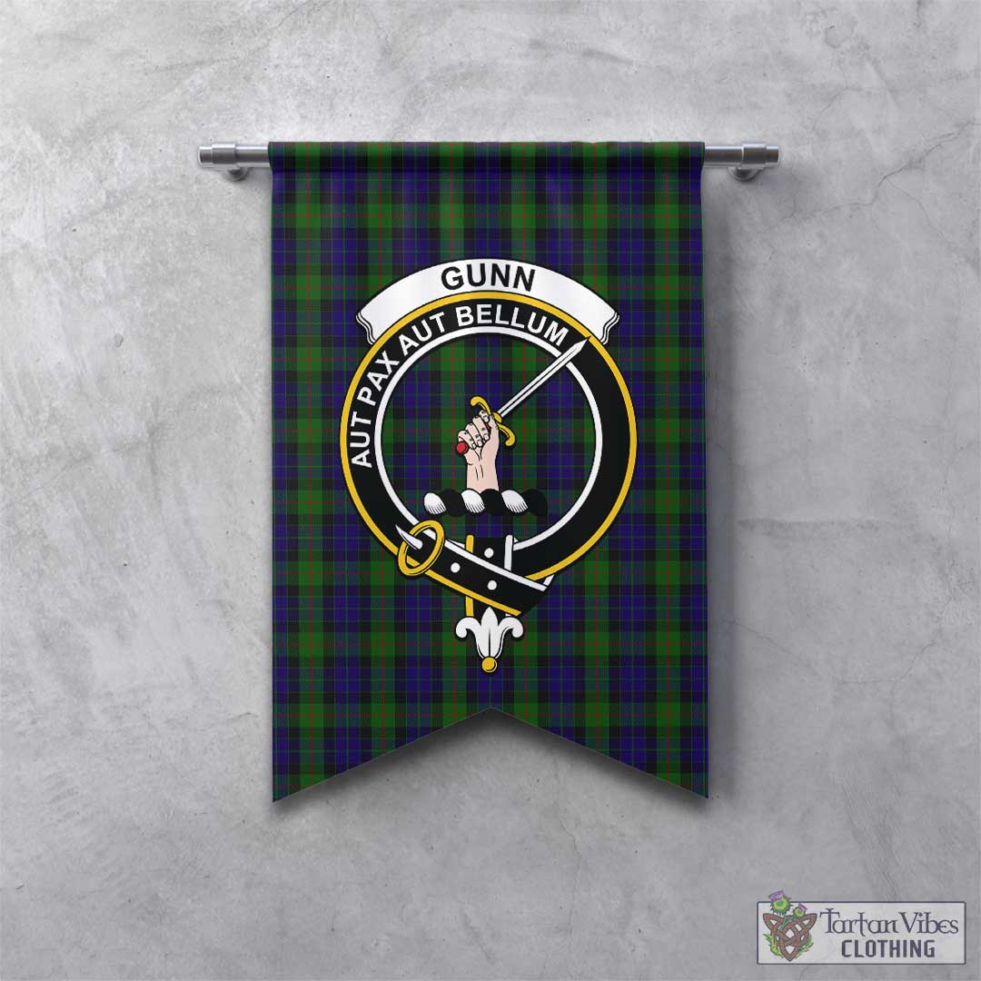 Tartan Vibes Clothing Gunn Tartan Gonfalon, Tartan Banner with Family Crest