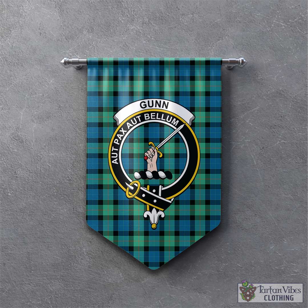 Tartan Vibes Clothing Gunn Ancient Tartan Gonfalon, Tartan Banner with Family Crest