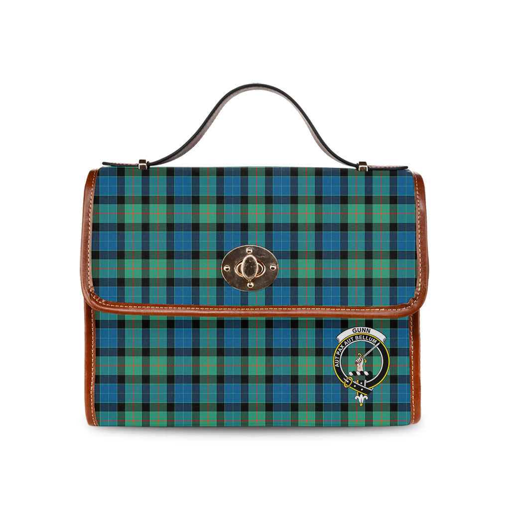 gunn-ancient-tartan-leather-strap-waterproof-canvas-bag-with-family-crest