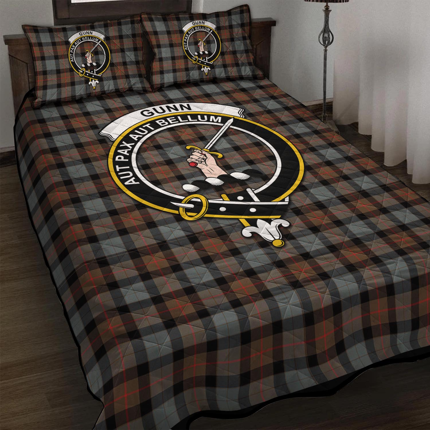 Gunn Weathered Tartan Quilt Bed Set with Family Crest - Tartan Vibes Clothing