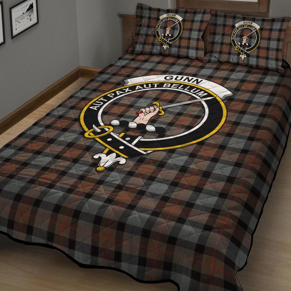 Gunn Weathered Tartan Quilt Bed Set with Family Crest - Tartan Vibes Clothing