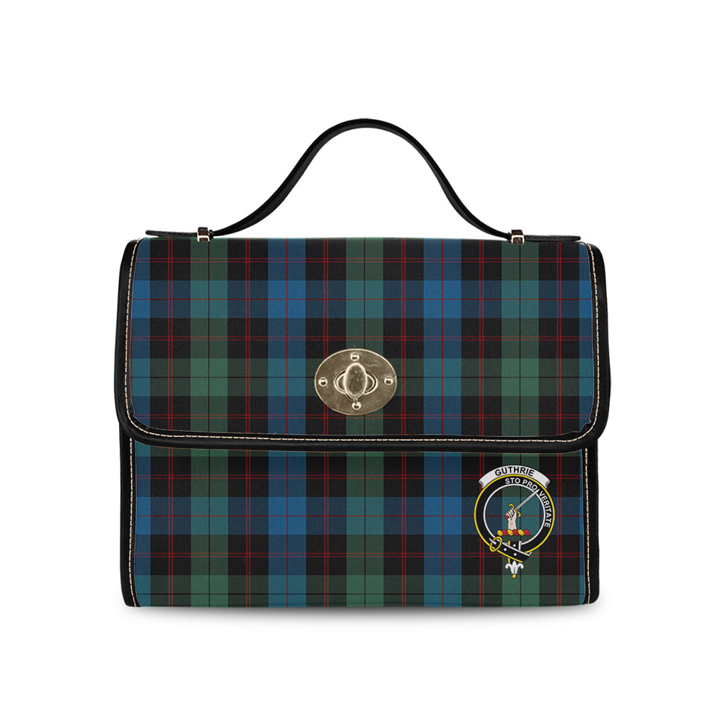 guthrie-tartan-leather-strap-waterproof-canvas-bag-with-family-crest