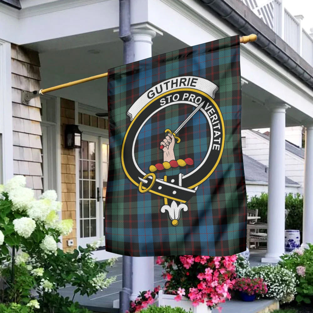 guthrie-tartan-flag-with-family-crest