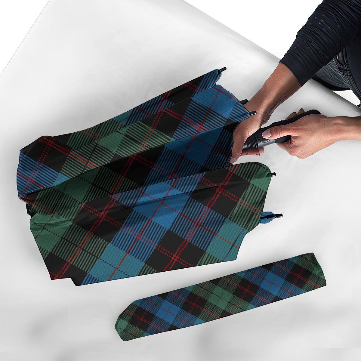 Guthrie Tartan Umbrella - Tartanvibesclothing