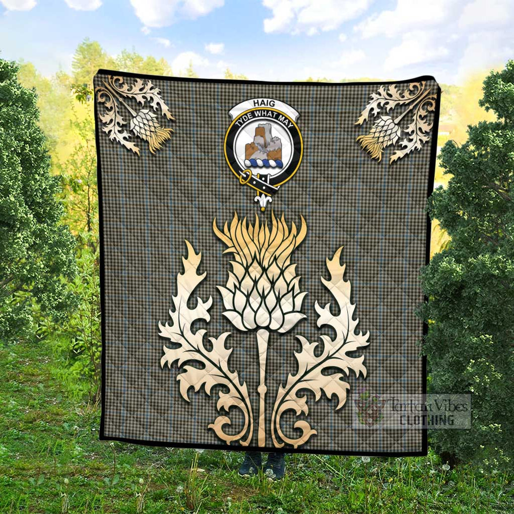 Tartan Vibes Clothing Haig Tartan Quilt with Family Crest and Golden Thistle Style