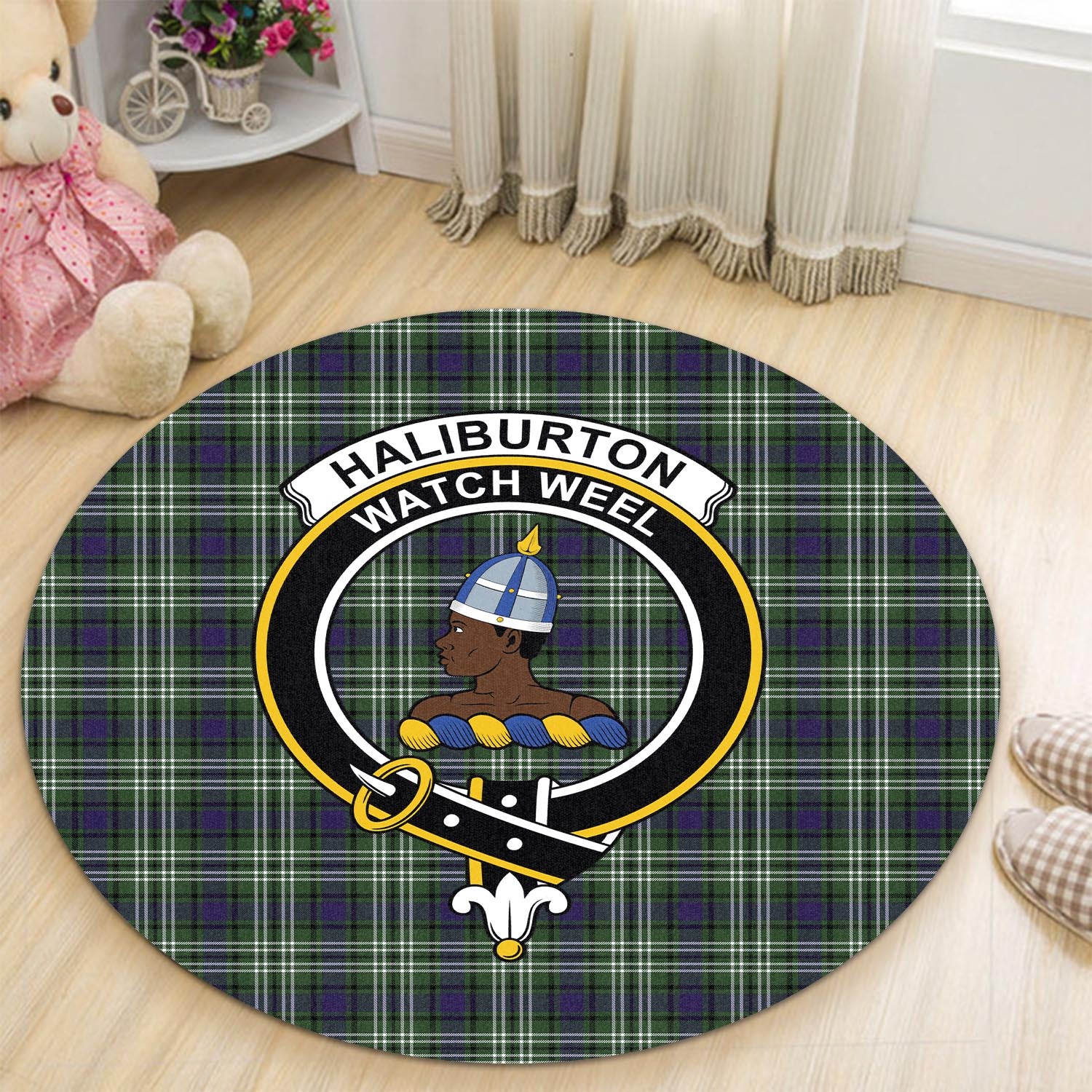 haliburton-tartan-round-rug-with-family-crest