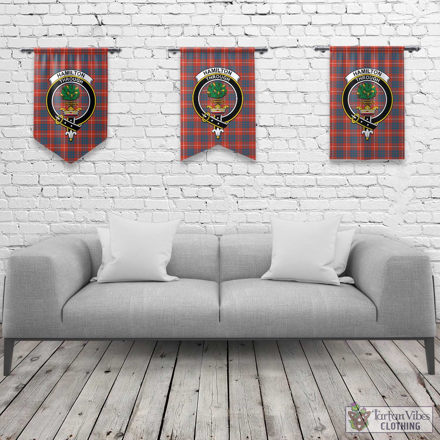 Tartan Vibes Clothing Hamilton Ancient Tartan Gonfalon, Tartan Banner with Family Crest