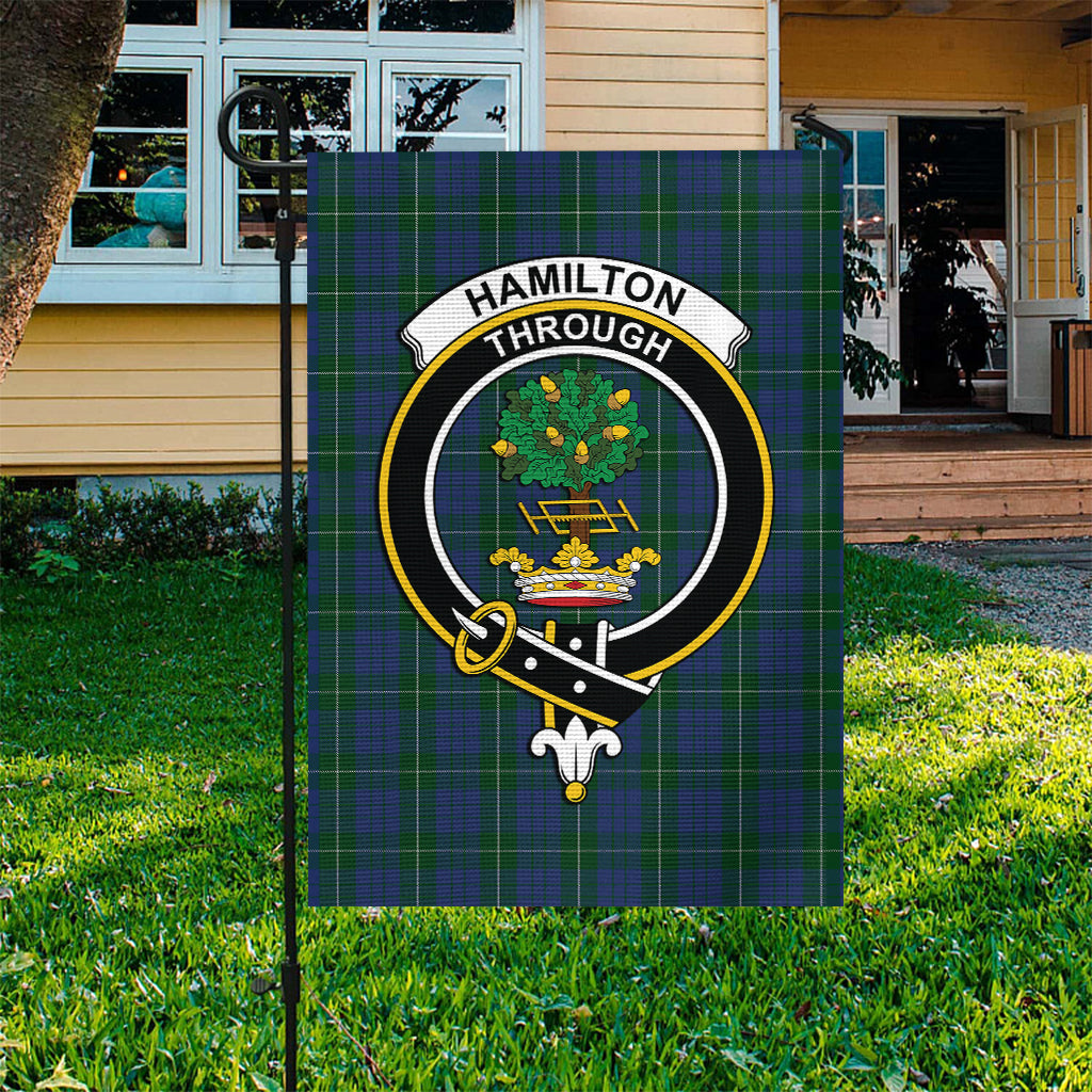 hamilton-hunting-tartan-flag-with-family-crest