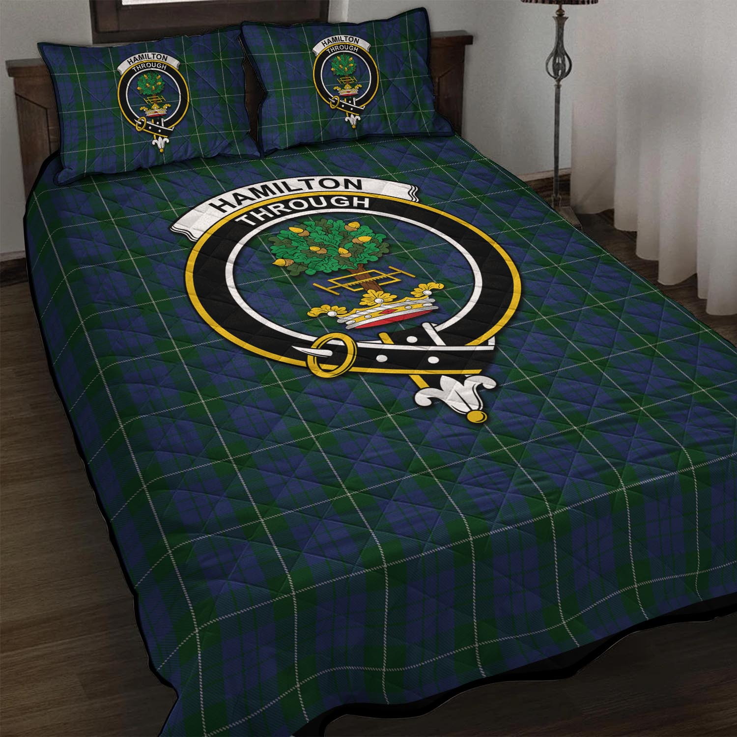 Hamilton Hunting Tartan Quilt Bed Set with Family Crest - Tartanvibesclothing