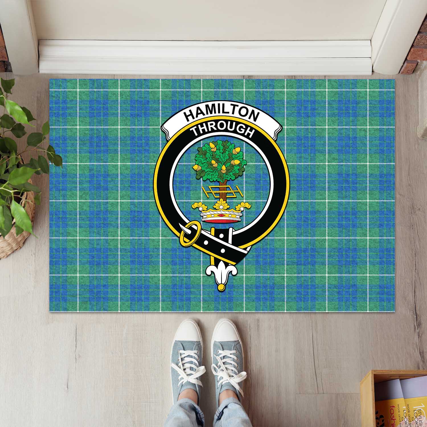 Hamilton Hunting Ancient Tartan Door Mat with Family Crest - Tartanvibesclothing