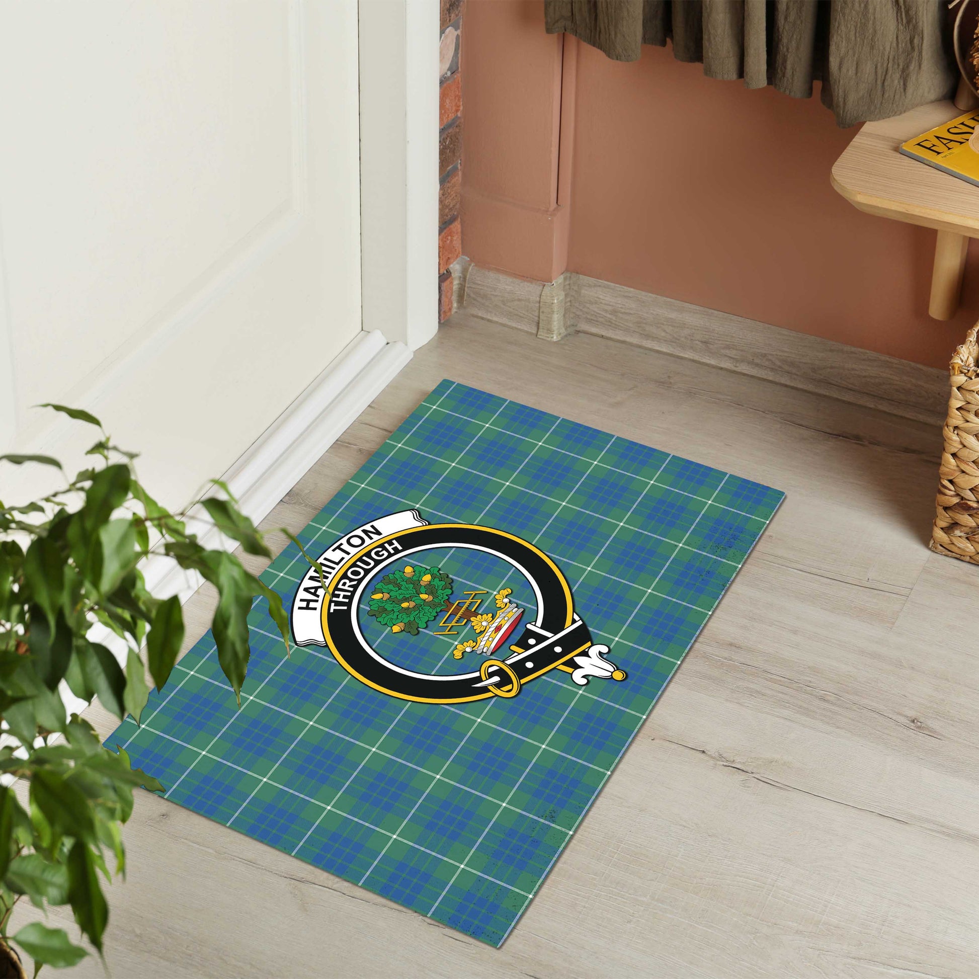 Hamilton Hunting Ancient Tartan Door Mat with Family Crest - Tartanvibesclothing