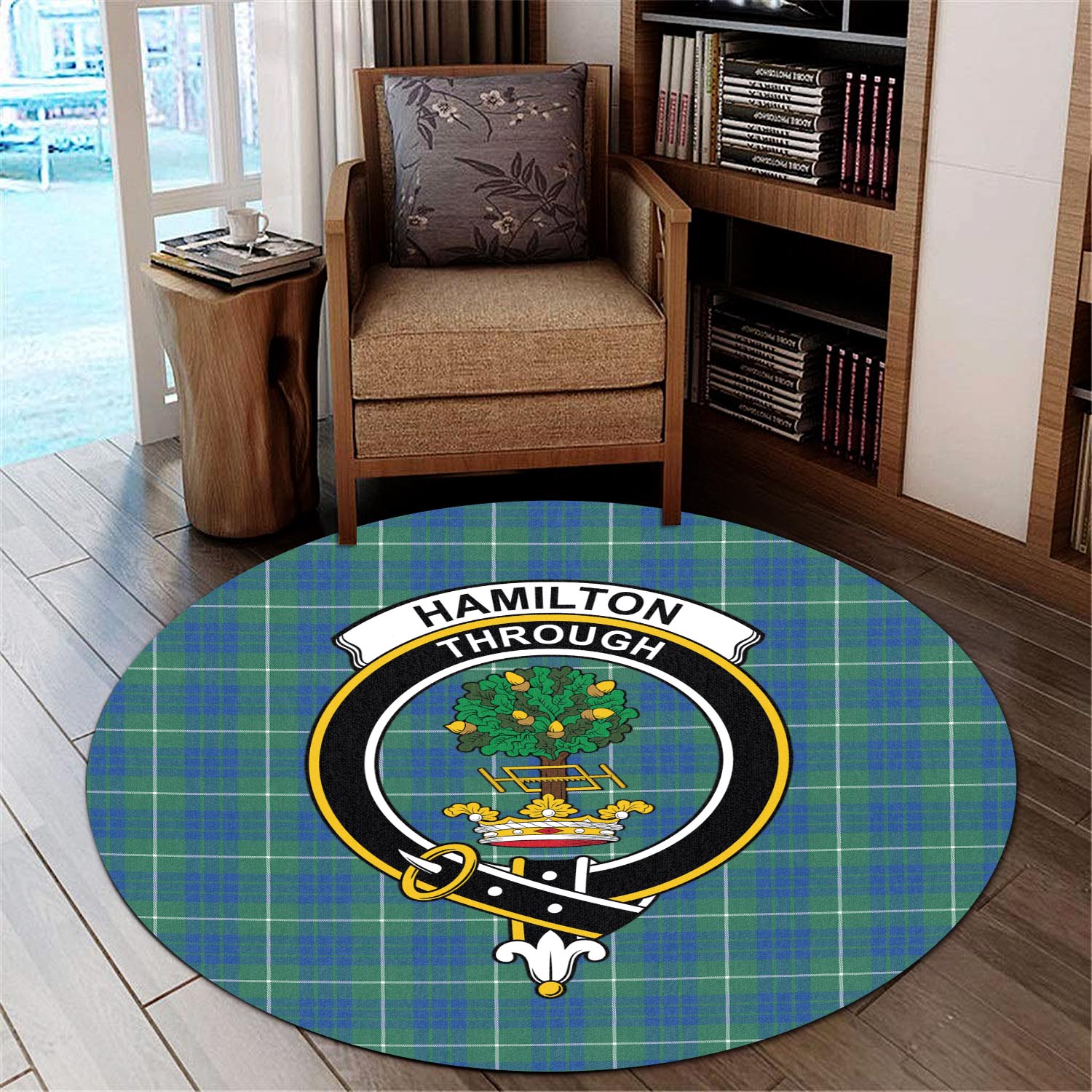 hamilton-hunting-ancient-tartan-round-rug-with-family-crest